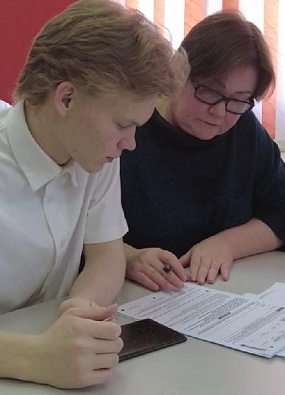 Родители и дети сдают экзамены на Ямале(видео)