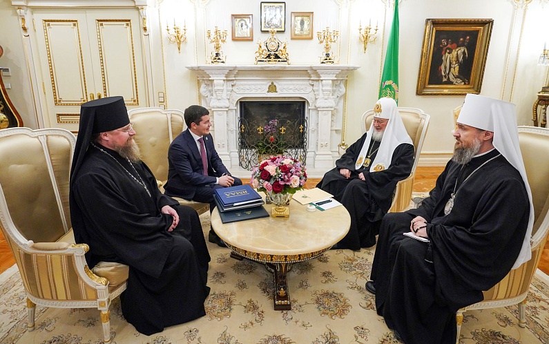 Дмитрий Артюхов встретился в Москве со Святейшим Патриархом Кириллом