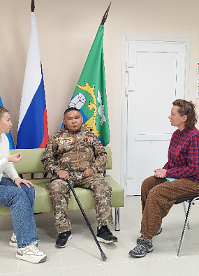 Специалисты «Доверия» встретились с ветераном СВО в Белоярске 