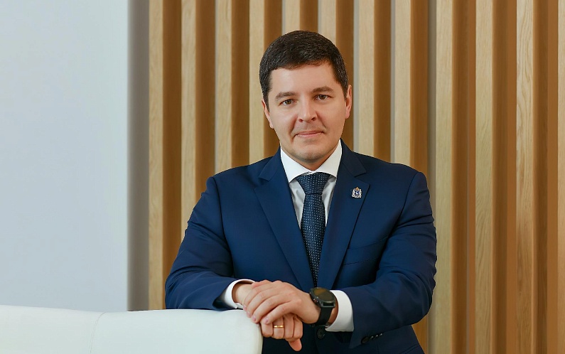 Поздравление губернатора ЯНАО Д.А. Артюхова с Днем геолога 