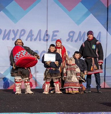 Более пяти тысяч семей Ямала уже получили необходимые товары для ведения кочевого образа жизни