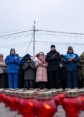 Жители Аксарки почтили память о погибших в войне