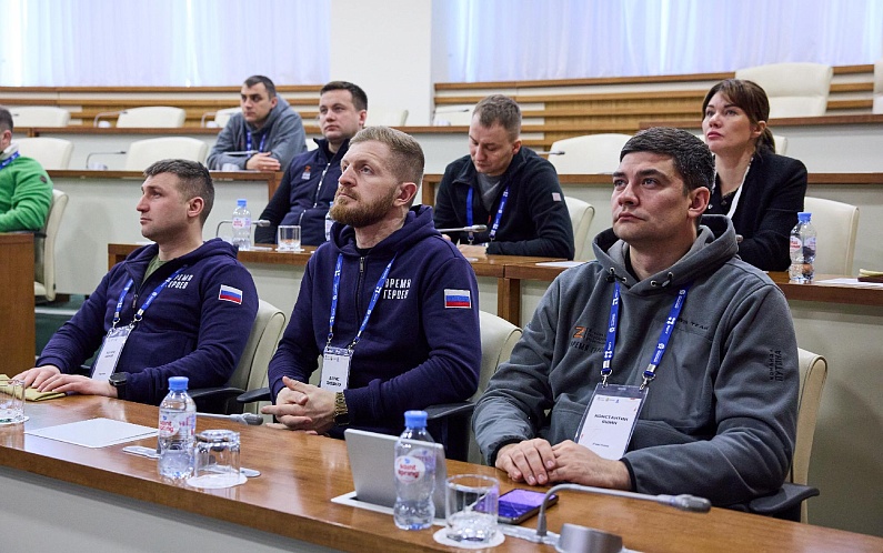 Участники программы «Время Героев» прошли стажировку на Ямале ﻿