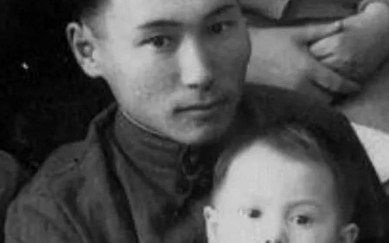 Ямальские депутаты поделились историями подвига предков в годы войны ﻿